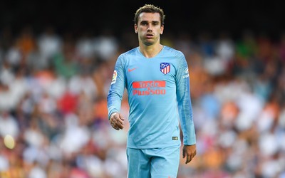 ROR电竞精华-利物浦女足客场更衣室漏水