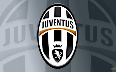 ROR电竞快讯-南非篮球联赛球员戴项链比赛