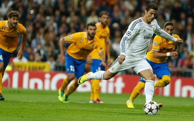 ROR电竞播报-格子军团更衣室演讲曝光